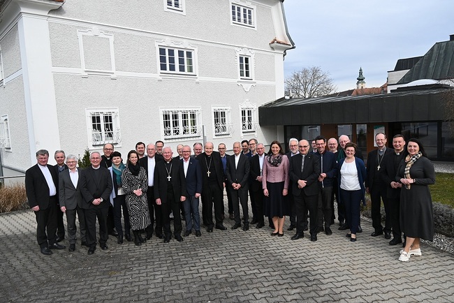 Vollversammlung der Bischofskonferenz in Seitenstetten.