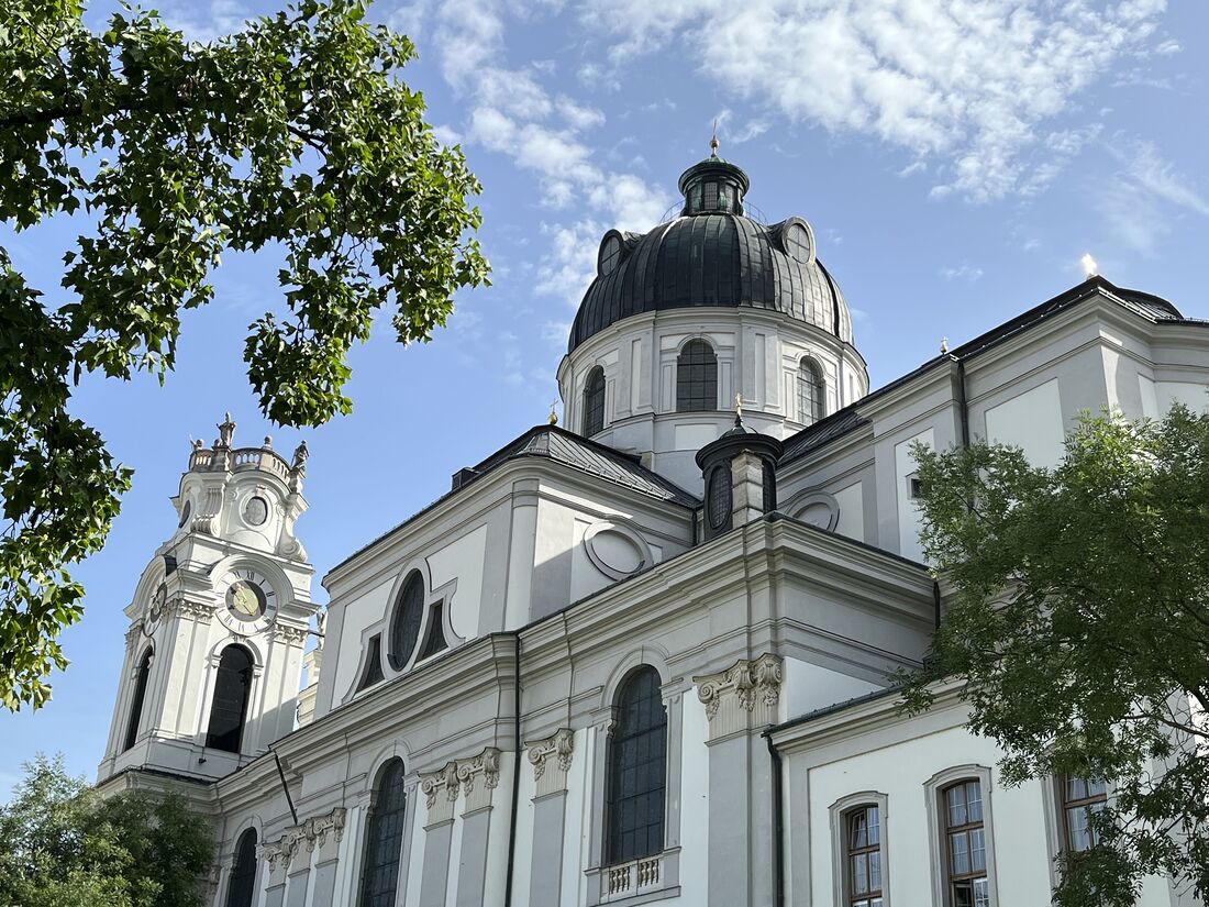 Die Junge Kirche lädt in die Kollegienkirche zum Gebet für die Synode.