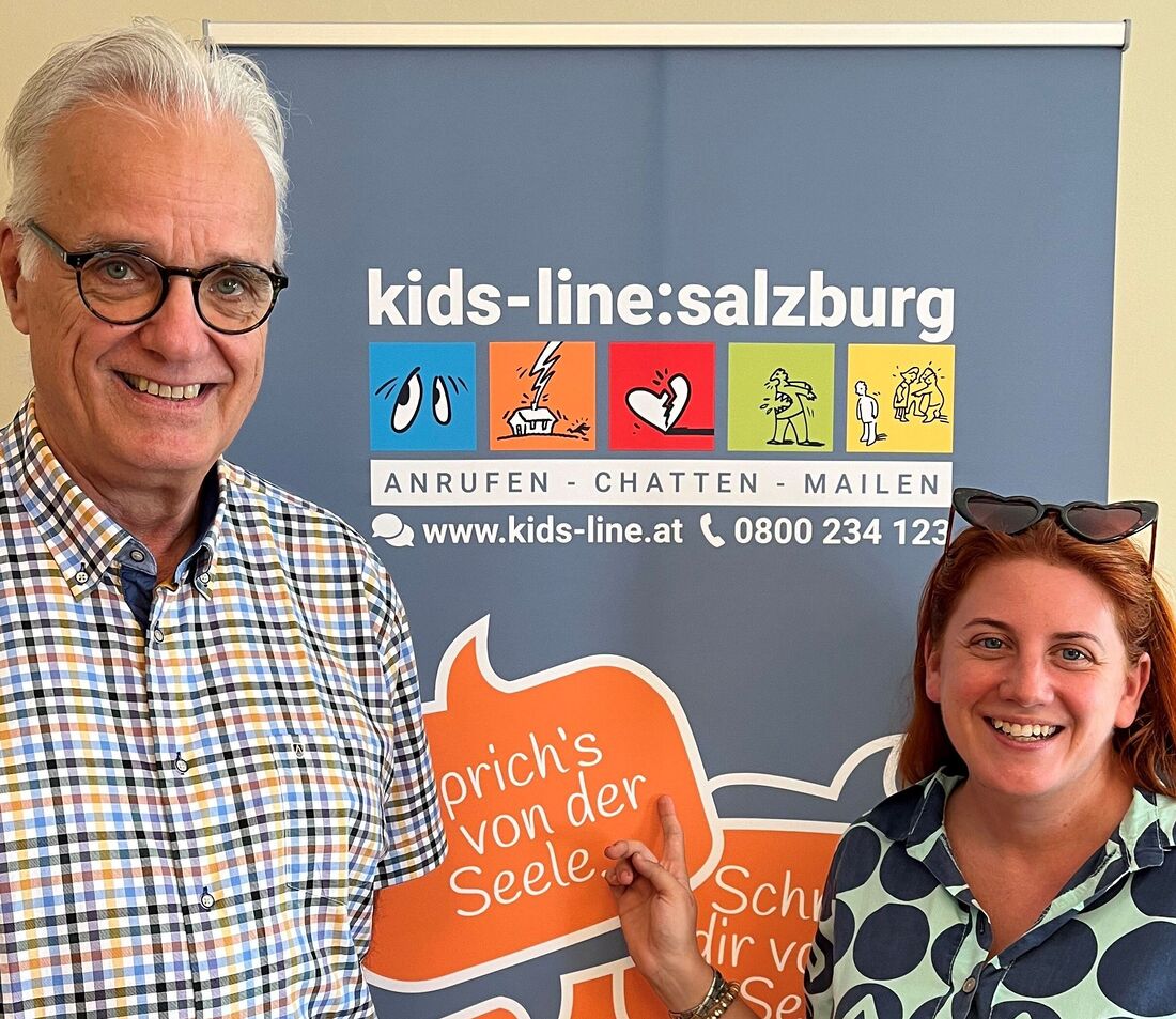 Prof. Leonhard Thun-Hohenstein und kids-line' Koordinatorin Katja Schweizer